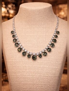 Vintage 1950s Rhinestone Aurora Borealis Necklace